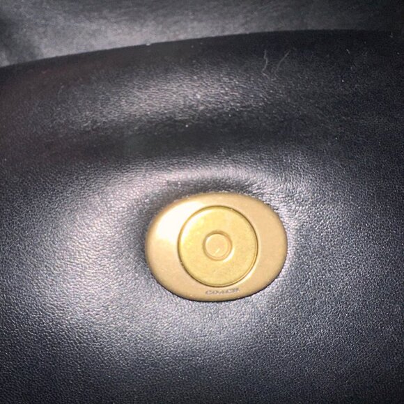 Coach Pillow Tabby 26 - Picture 7 of 7